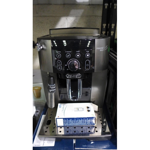 3026 - Delonghi Magnifica S Smart Bean To Cup Coffee Machine  - Ecam250.33.Tb   , Original RRP £299.99 + va... 