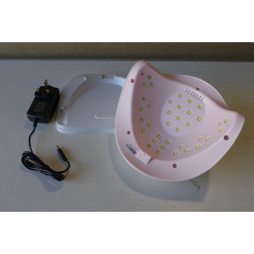 3098 - A Sun X5 professional LED nail drying lamp