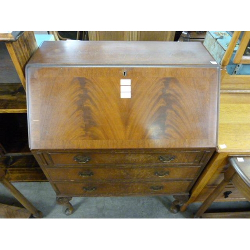 324 - A mahogany bureau