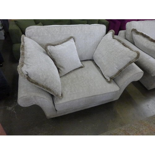 1477 - A Jaipur dove grey love seat