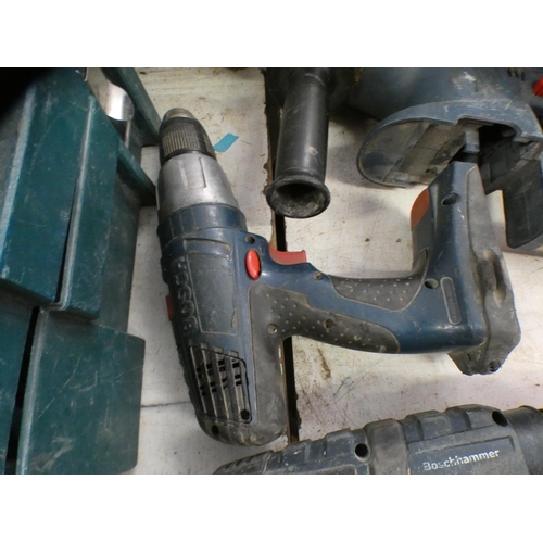 2017 - 3 Cordless drills: Bosch GBH 24v & 2 others - bare units