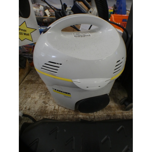 2101 - Karcher Wet & Dry vacuum cleaner, boxed