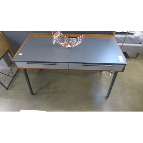 1410 - A Larris desk, boxed