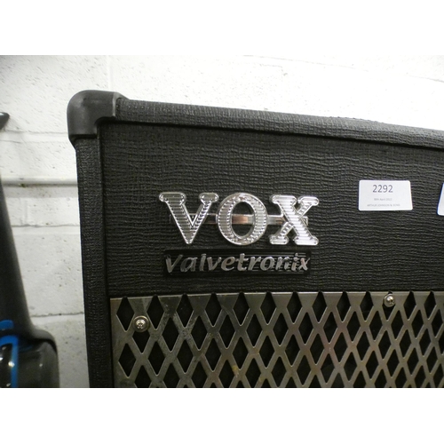 2337 - Vox AD30t valvetronic practice amp and vintage sewing machine