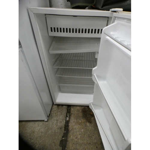 2339 - Daewoo under counter fridge with ice box