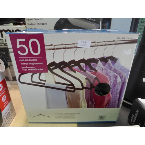 3072 - Flocked Hangers 50Pk Black     (250-84)  * This lot is subject to vat