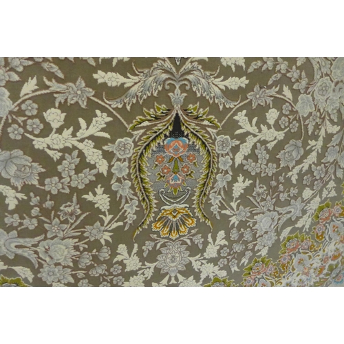 1573 - A large very fine woven truffle Persian carpet, floral pattern and central medallion 400 x 300cm