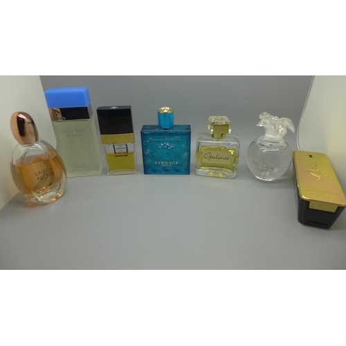 672 - Assorted perfumes including Chanel No.5, some part contents