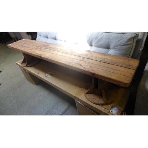 1571 - A reclaimed timber 7ft bench