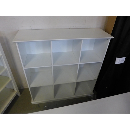 1581 - A white painted nine square bookcase