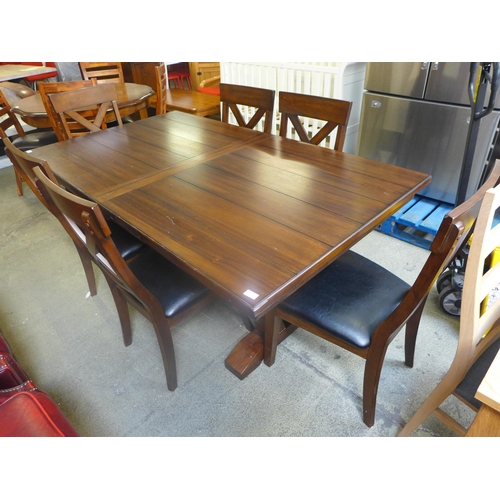 1597 - A Whalen seven piece extending dining set