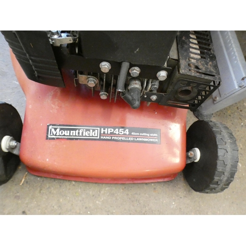 2138 - Mountfield HP 454 push petrol-driven lawn mower with collector - W