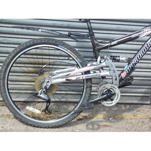 2140 - Aluminium Barracuda Thriller MTB (Police repossession)