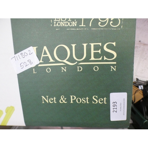 2193 - Jaques London badminton net and post set