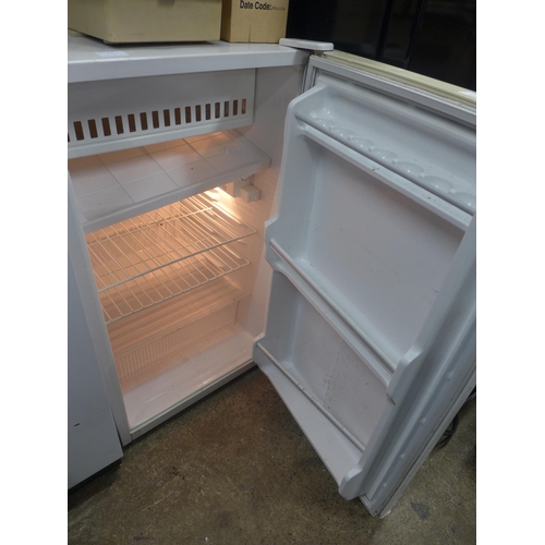 2339 - Daewoo under counter fridge with ice box