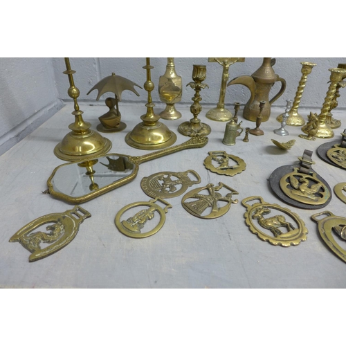 1000 - A quantity of brassware including candlesticks, jugs, etc. **PLEASE NOTE THIS LOT IS NOT ELIGIBLE FO... 