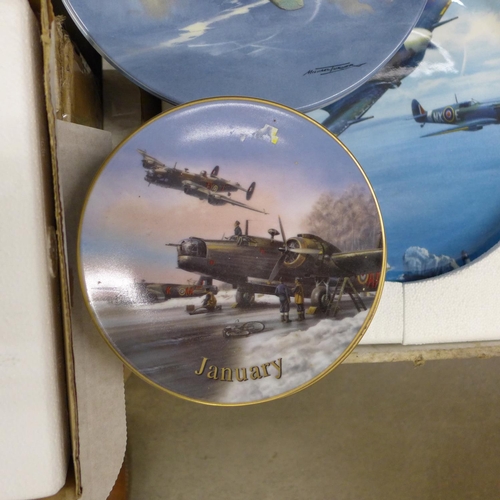 1024 - Coalport and Bradford Exchange RAF and aircraft themed collectors plates **PLEASE NOTE THIS LOT IS N... 