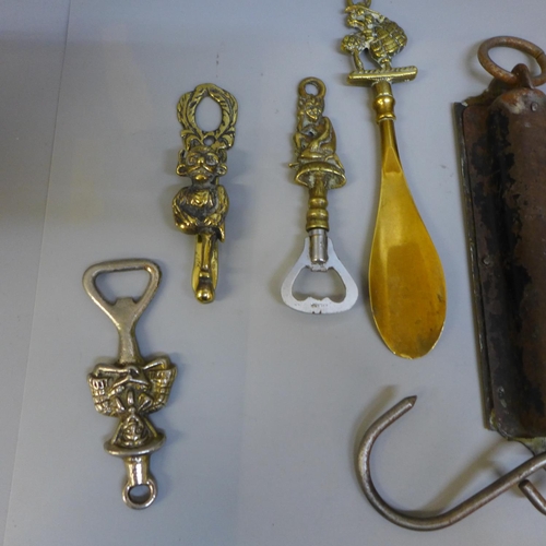 679 - Two spring scales, Salter and Excelsior and other mixed brass and a door lock