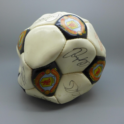 738 - A 1992 signed Manchester United football