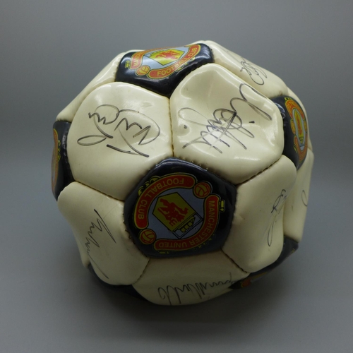 738 - A 1992 signed Manchester United football