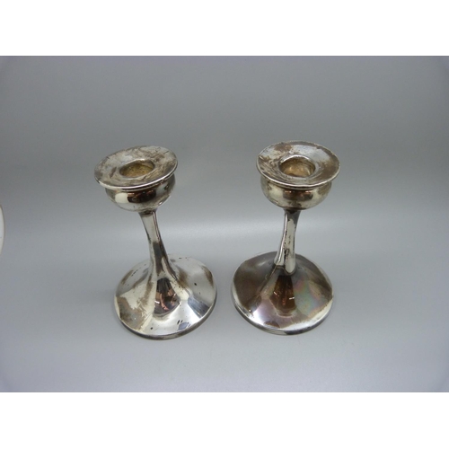 806 - A pair of silver candlesticks, Birmingham 1946, 13.5cm