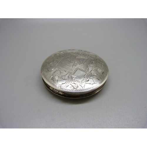 814 - An 833 silver Jerusalem compact, 35g