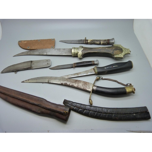 868 - Five daggers/knives, one small one marked William Rodgers