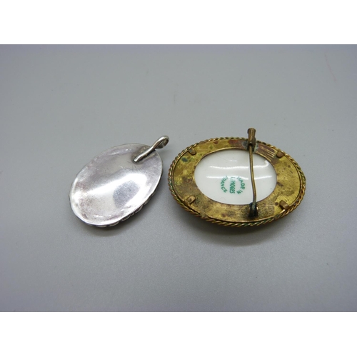 932 - A Limoges brooch and a white metal stone set pendant