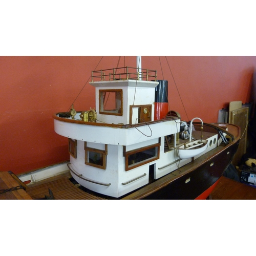 351 - A large model tugboat, fitted with Stuart Turner live steam engine and boiler