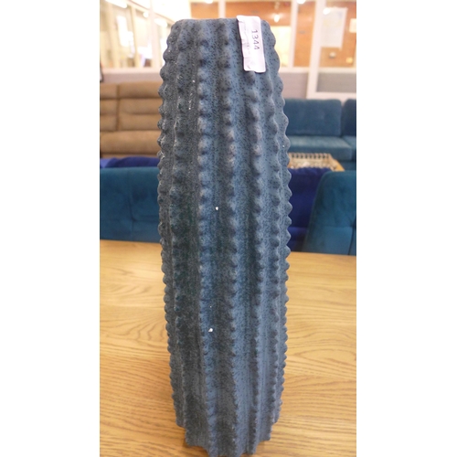 1416 - A Parlo Cactus vase, H 50cms (505941339740021)   #