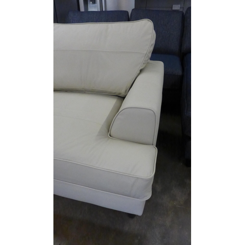 1479 - A Camden-flex dollaro pebble leather standard chair with banquette footstool