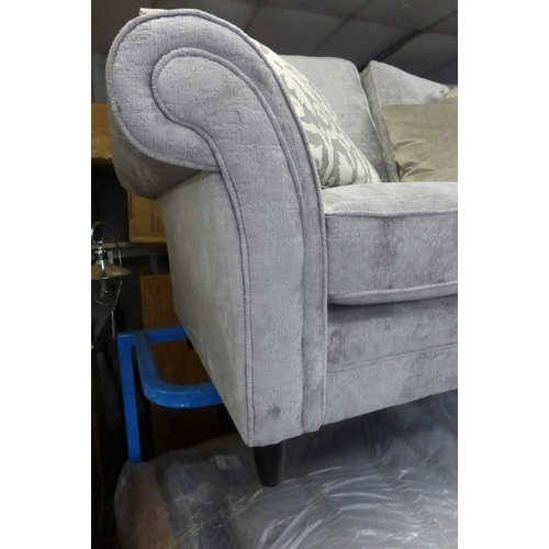 1500 - A Mosta castello mink velvet two and three seater sofas