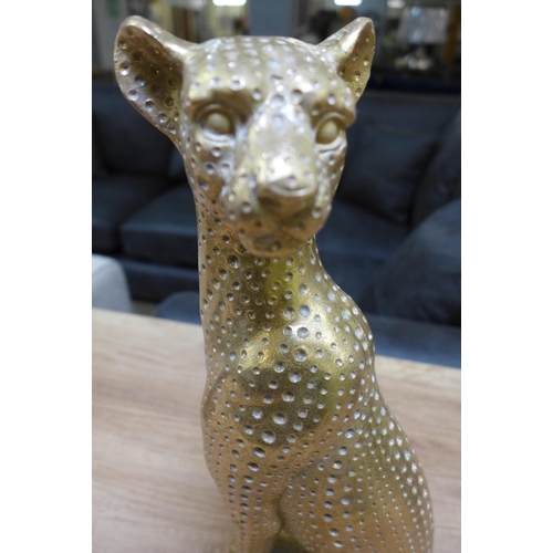 1511 - A large gold coloured leopard figure, H 38cms (2919018)   #