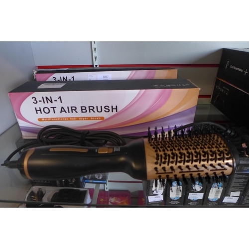 3071 - Two 3-in-1 hot air brushes (hair dryers)