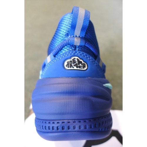 3077 - Pair of Men's RS-Dreamer, Blue Puma Basketball trainers, UK: 8