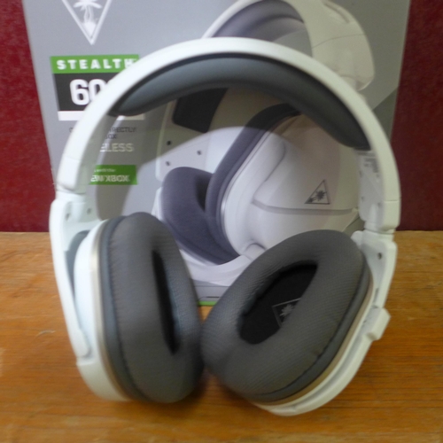 3158 - Turtle Beach Stealth 600 Gen 2 XBox wireless gaming headset (251-805)  * This lot is subject to vat