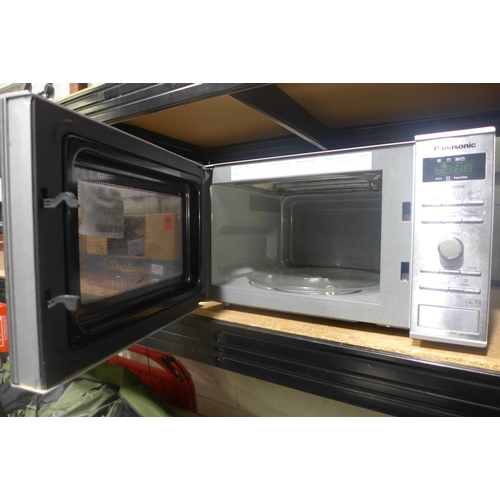 3277 - Panasonic Grill Microwave - Nn-Gd37Hsbpq   , Original RRP £109.99 + Vat      (250 - 210)  * This Lot... 