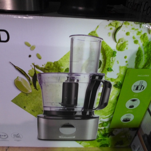 3442 - Kenwood Food Processor  Multipro   (250A -20)  * This lot is subject to vat