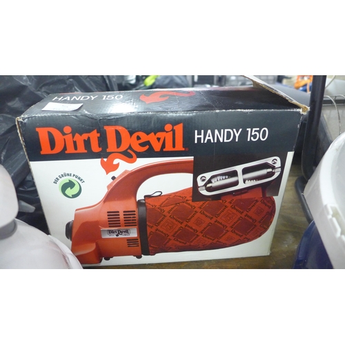 2087 - Dirt Devil hand held vacuum cleaner, work light, hard hats & safety rope with bag