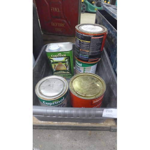 2169 - Approx. 6 tins of paint and wood stain