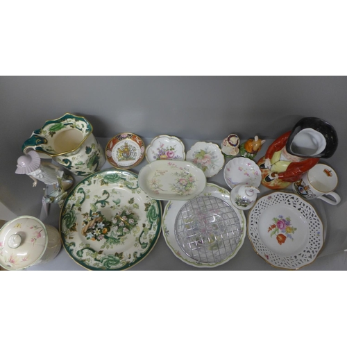 729 - Decorative china and a glass bowl, including a Toby jug, a Mason's Chartreuse jug and plate, two Roy... 