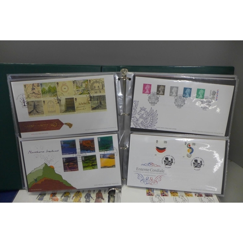 742 - Stamps: GB first day covers in two albums, 127 covers from the period 2002-2011, all typed address a... 