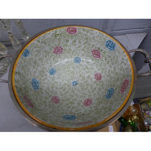 769 - A Wedgwood chintz pattern bowl within a wooden bowl with plated rim and base, and a glass candelabra... 