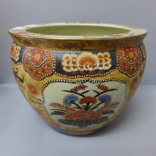 796 - A modern Chinese fish bowl, 25.5cm