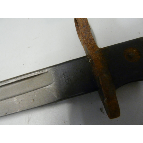 804 - A Remington 1917 bayonet and scabbard