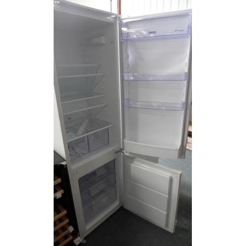 3089 - Zanussi 70/30 Fridge/Freezer (model No FF ZBB28441SA), Original RRP £350.00  inc vat  * This lot is ... 