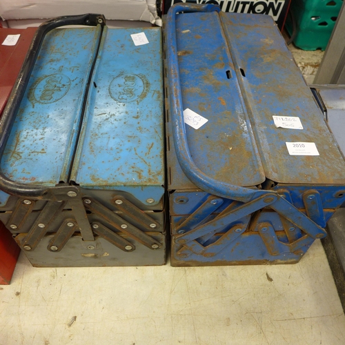 2010 - Two blue cantilever tool chests - one with approx. 100 spanners and ring spanners, one with a number... 