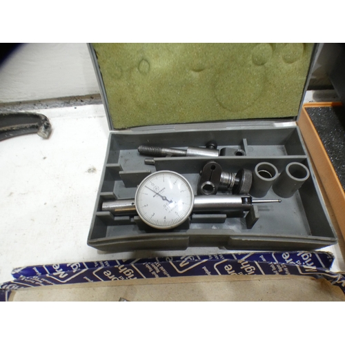 2188 - Approx. 15 micrometers and gauges