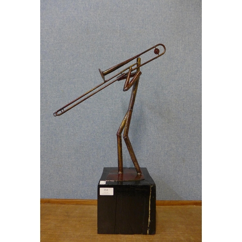 354 - An abstract sculpture of a jazz musician