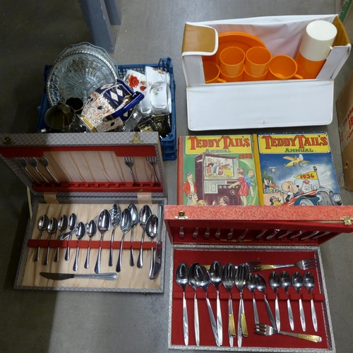 1051 - Two boxes of flatware, a collection of china and silver plated items, a 1960's picnic set and two Te... 